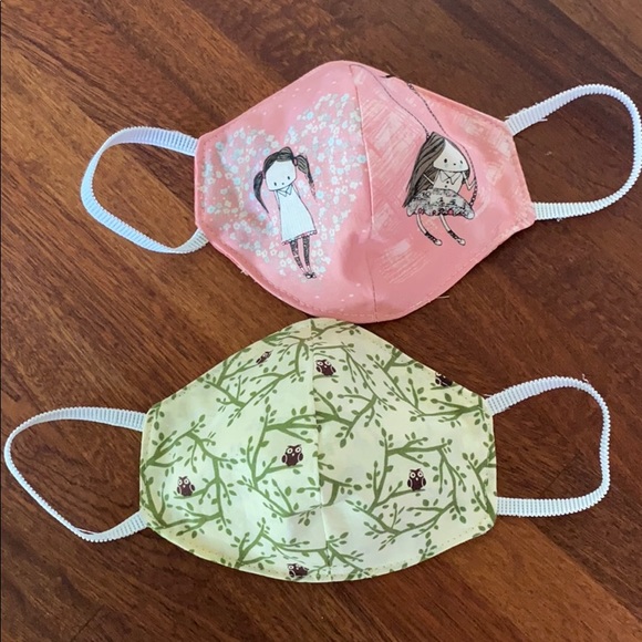 Kids fabric face masks 🎭 Homemade 🥰 - Picture 1 of 4